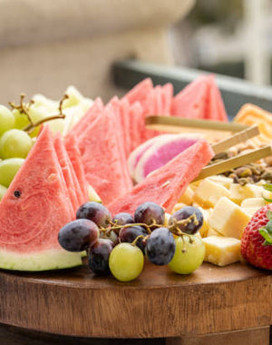 Best Fruits to Pair with Cheese for a Perfect Charcuterie Board
